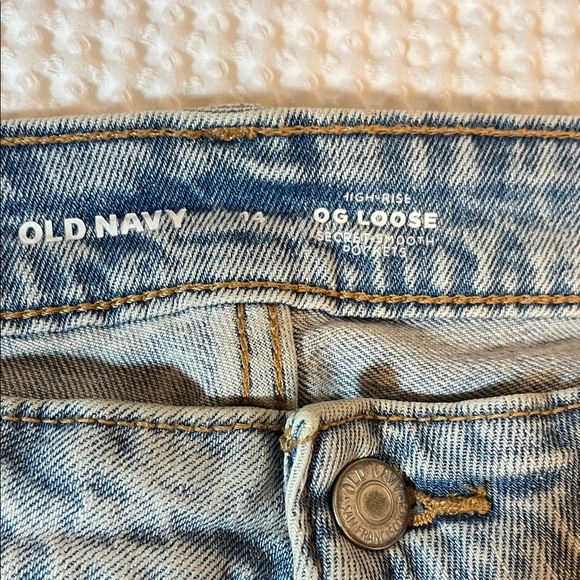 Old Navy High-Rise OG Loose Light Wash Denim Jeans - Picture 3 of 7